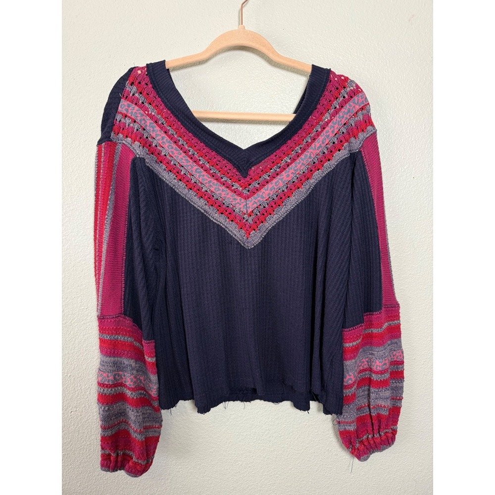 Free People Navy Blue Pink Crochet Sleeve Waffle Knit Thermal Top Small OB825134 - Picture 2 of 5
